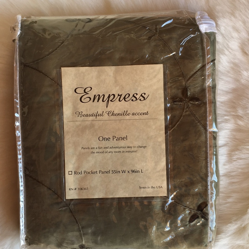 EMPRESS BEAUTIFUL CHENILLE ACCENT ONE PANEL 55 inches x96 inches